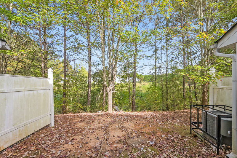 2,240/Mo, 3915 Waldrop Ln Decatur, GA 30034 Rear View 2
