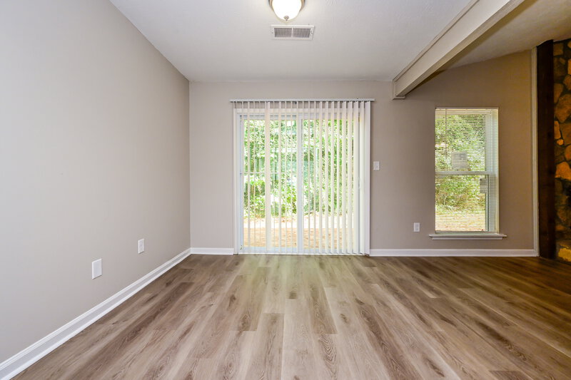 1,945/Mo, 4251 Dogwood Farms Dr Decatur, GA 30034 Dining Room View