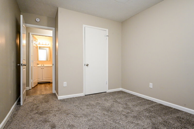 1,945/Mo, 4251 Dogwood Farms Dr Decatur, GA 30034 Bedroom View