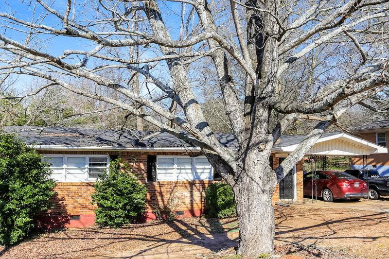 1,635/Mo, 4682 Glenwood Rd Decatur, GA 30035 External View