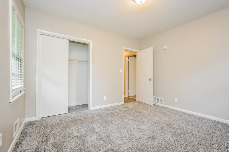 1,640/Mo, 4682 Glenwood Rd Decatur, GA 30035 Misc View 12