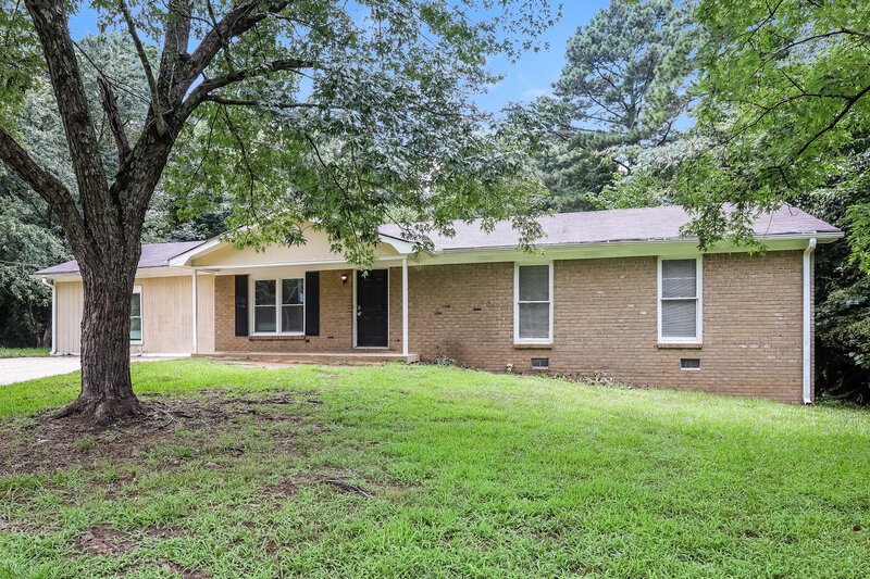 1,510/Mo, 1338 W Stoneybrook Dr Douglasville, GA 30134 Front View