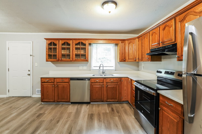 1,510/Mo, 1338 W Stoneybrook Dr Douglasville, GA 30134 Kitchen View