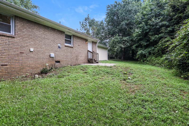 1,510/Mo, 1338 W Stoneybrook Dr Douglasville, GA 30134 Rear View 2