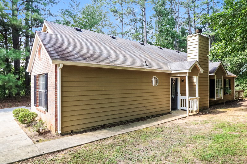 1,550/Mo, 1466 Fall Creek Trce N Douglasville, GA 30134 Misc View
