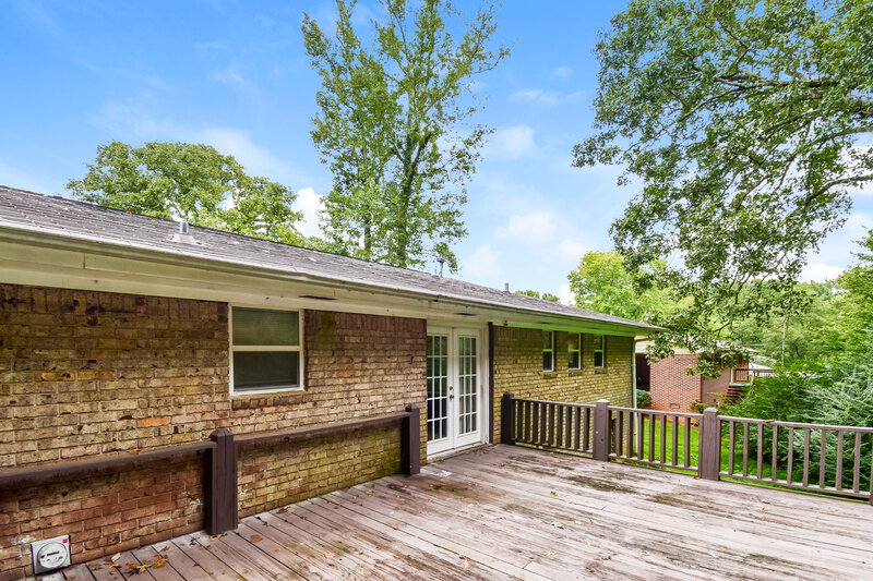 2,240/Mo, 2036 Terry Ln Douglasville, GA 30135 Deck View