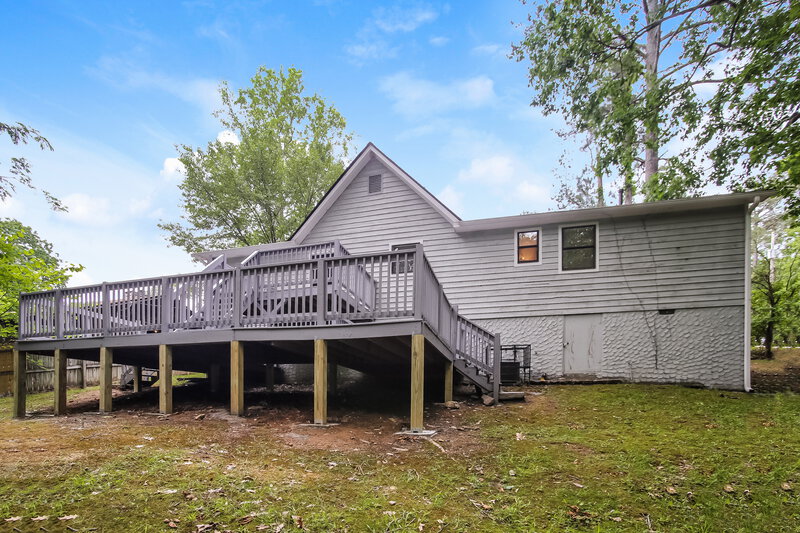 1,800/Mo, 2597 Carol Cir Douglasville, GA 30135 Rear View
