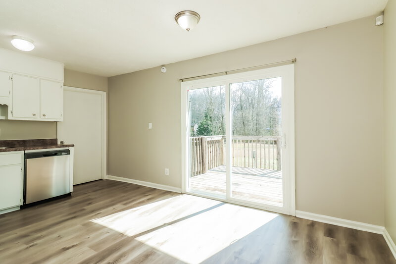 1,700/Mo, 2851 Britt Dr Douglasville, GA 30135 Dining Room View