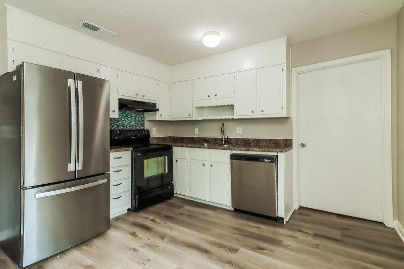 1,700/Mo, 2851 Britt Dr Douglasville, GA 30135 Kitchen View