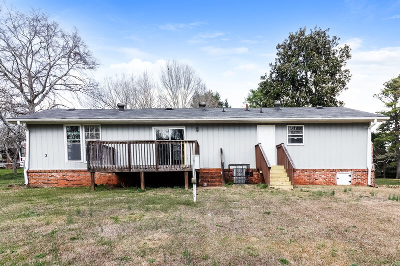 1,700/Mo, 2851 Britt Dr Douglasville, GA 30135 Rear View