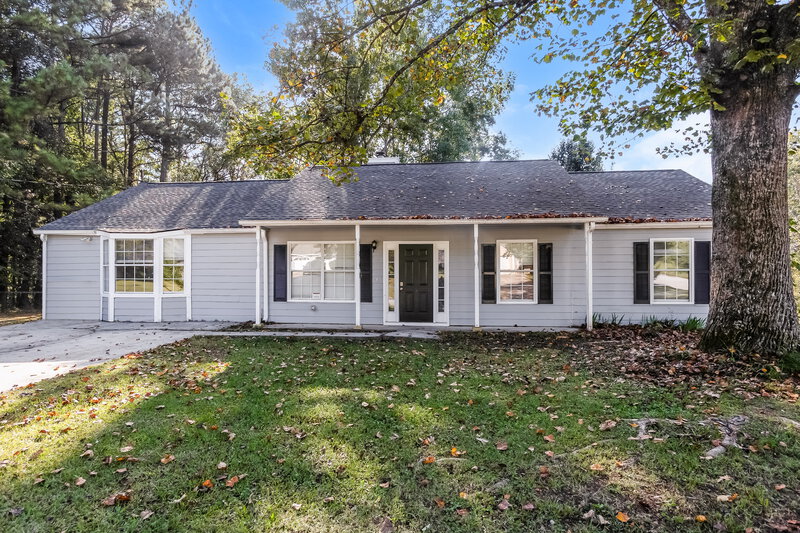 4 Bedroom House – 3810 Greenbrook Dr, Douglasville, GA 30135