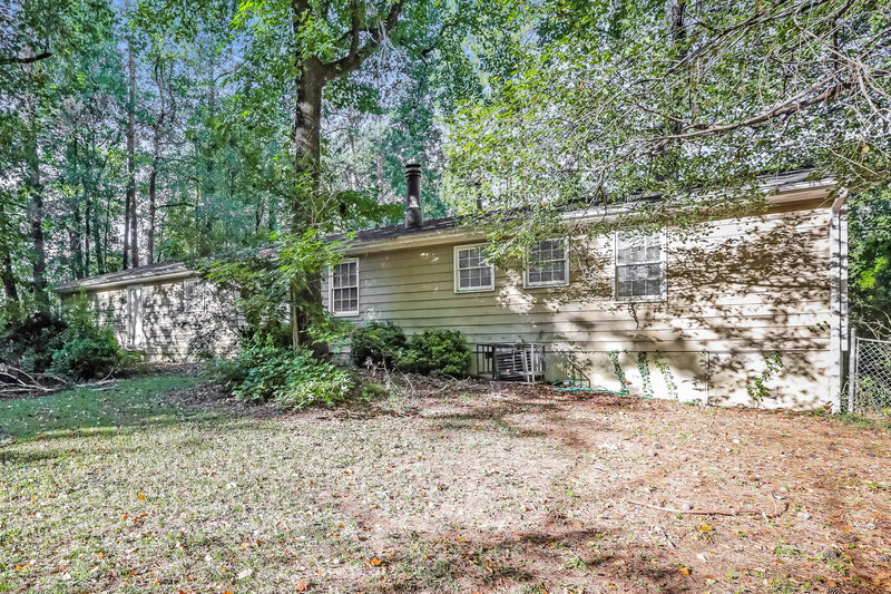 1,505/Mo, 3995 Holland Dr Douglasville, GA 30135 Rear View