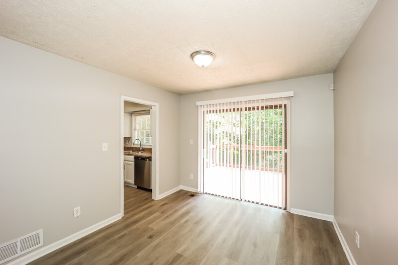 2,420/Mo, 5140 Oakdale Dr Douglasville, GA 30135 Dining Room View
