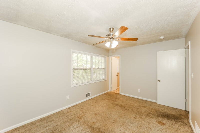 2,420/Mo, 5140 Oakdale Dr Douglasville, GA 30135 Main Bedroom View