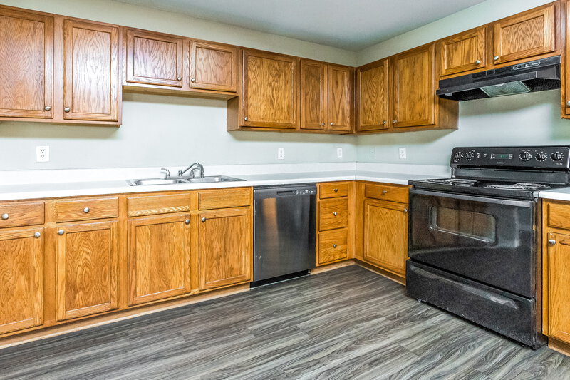 1,750/Mo, 6467 Snowbird Ln Douglasville, GA 30134 Kitchen View