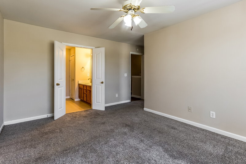 1,750/Mo, 6467 Snowbird Ln Douglasville, GA 30134 Main Bedroom View 2