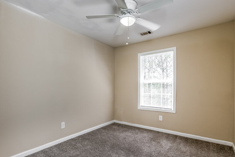1,750/Mo, 6467 Snowbird Ln Douglasville, GA 30134 Bedroom View