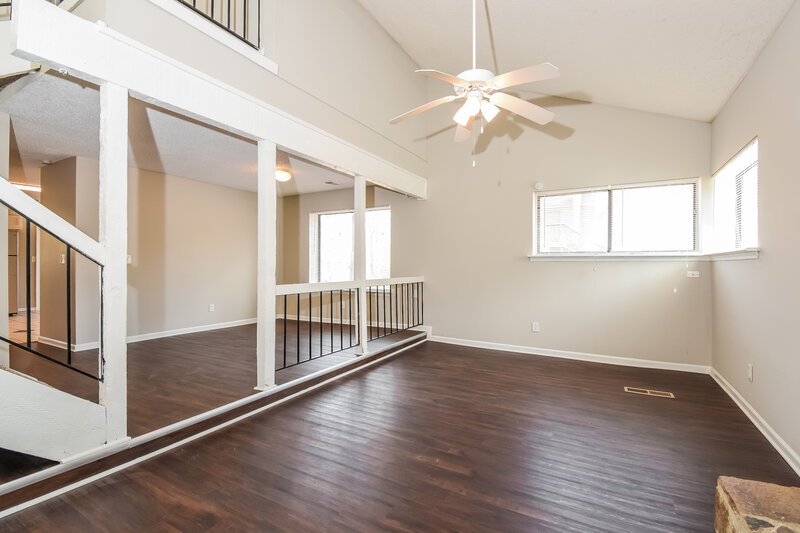 3,020/Mo, 6804 Knollwood Dr Douglasville, GA 30135 Living Room View 2