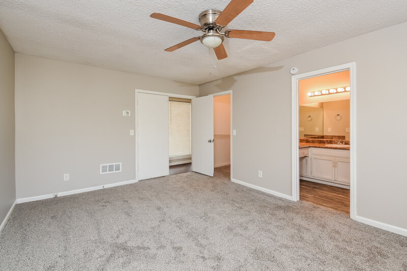 3,020/Mo, 6804 Knollwood Dr Douglasville, GA 30135 Main Bedroom View 2