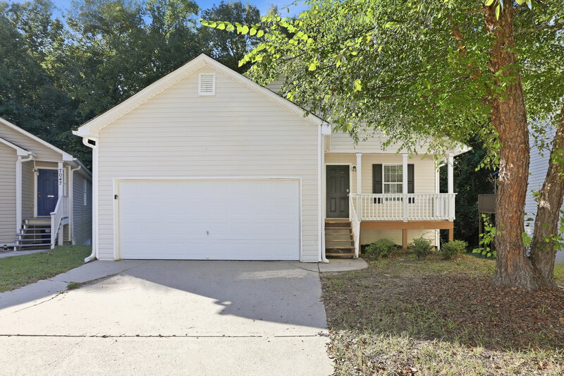 1,670/Mo, 7045 Branch Crossing Way Douglasville, GA 30134 Front View