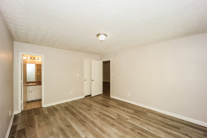 1,550/Mo, 7774 Mountain Creek Way Douglasville, GA 30134 Main Bedroom View