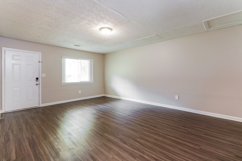 1,325/Mo, 8373 Warren Dr Douglasville, GA 30134 Misc View 3