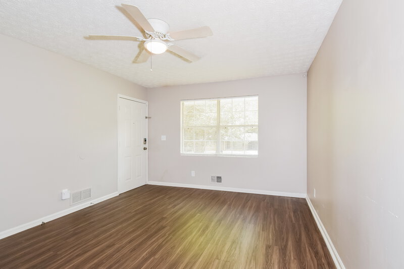 1,325/Mo, 8573 Duncan St Douglasville, GA 30134 Bedroom View 3