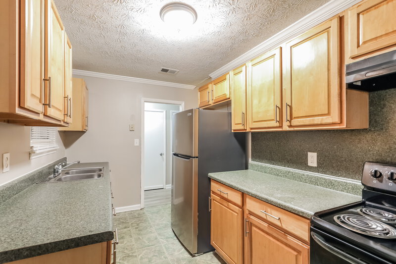 1,485/Mo, 3560 Satellite Blvd Ellenwood, GA 30294 Kitchen View 2