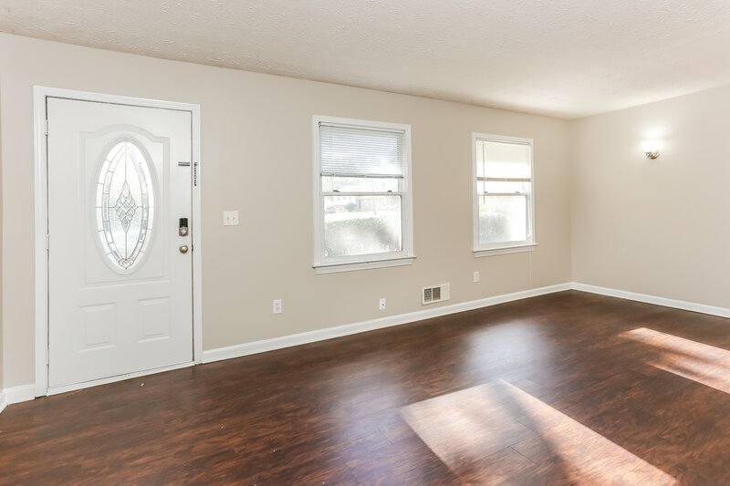 1,695/Mo, 6030 Randy Ln Ellenwood, GA 30294 Living Room View