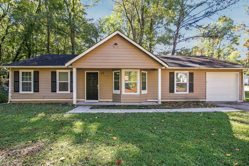 1,855/Mo, 3996 Brookstone Rd Ellenwood, GA 30294 External View