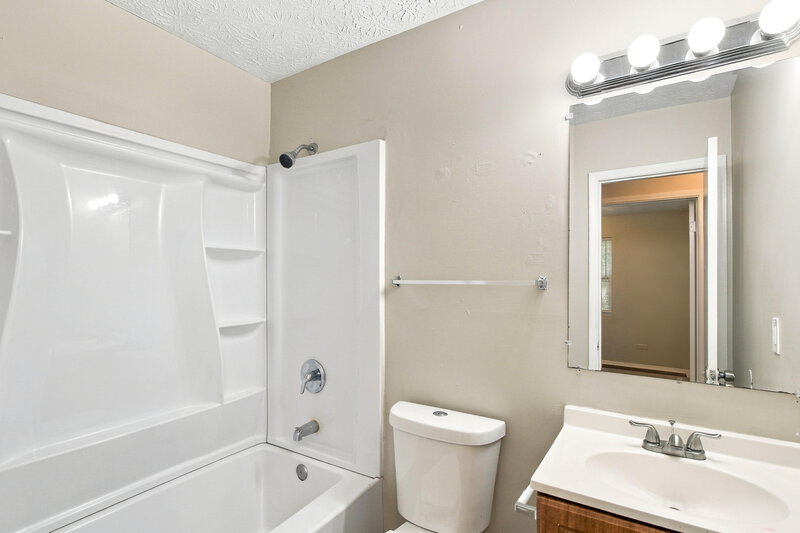 1,855/Mo, 3996 Brookstone Rd Ellenwood, GA 30294 Bathroom View