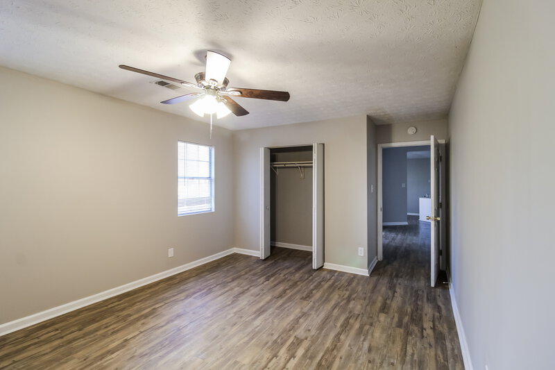 2,450/Mo, 4265 Loveless Pl Ellenwood, GA 30294 Bedroom View