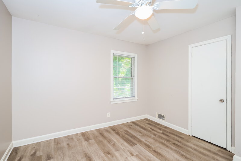 1,335/Mo, 4244 Boling Dr Forest Park, GA 30297 Main Bedroom View 3