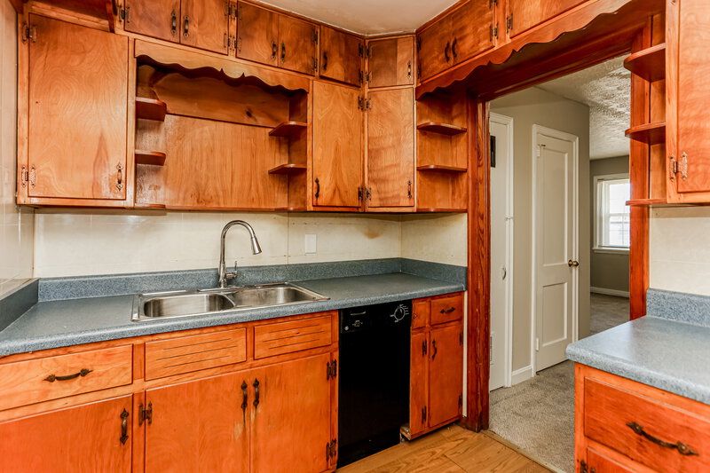 1,500/Mo, 5299 Sharon St Forest Park, GA 30297 Misc View 5