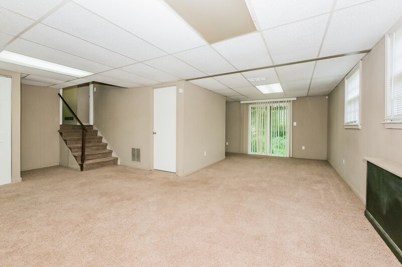 2,220/Mo, 5769 Phillips Dr Forest Park, GA 30297 Basement View 2