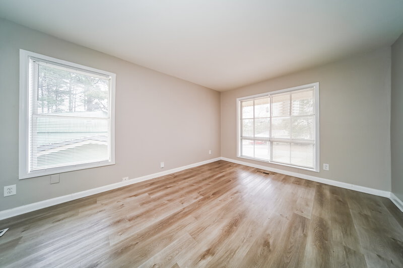 1,880/Mo, 6500 Boca Grande Blvd Forest Park, GA 30297 Living Room View 2