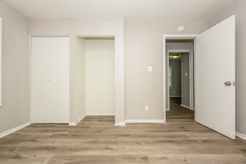 2,030/Mo, 729 Blueridge Dr Forest Park, GA 30297 Main Bedroom View