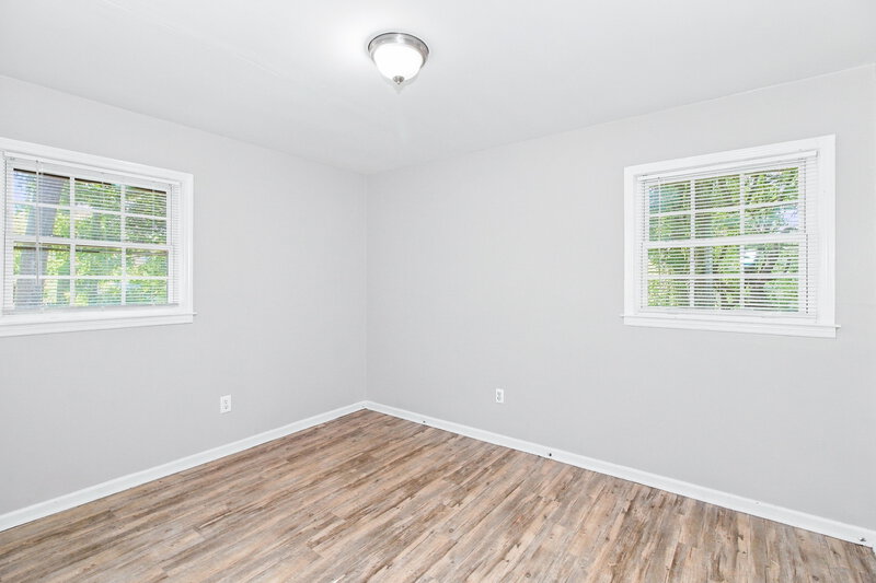 0/Mo, 989 Juniper Cir Forest Park, GA 30297 Primary Bedroom View