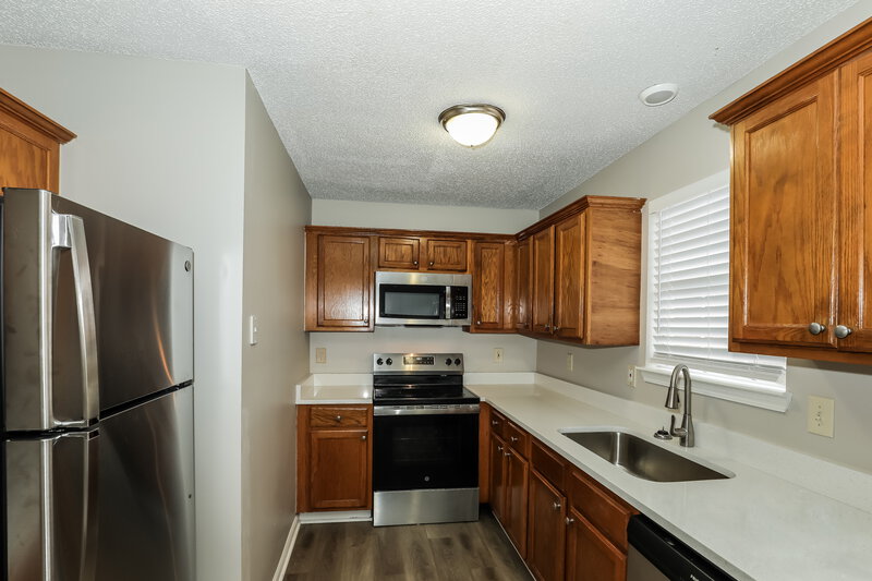 1,745/Mo, 10993 Thrasher Rd Hampton, GA 30228 Kitchen View