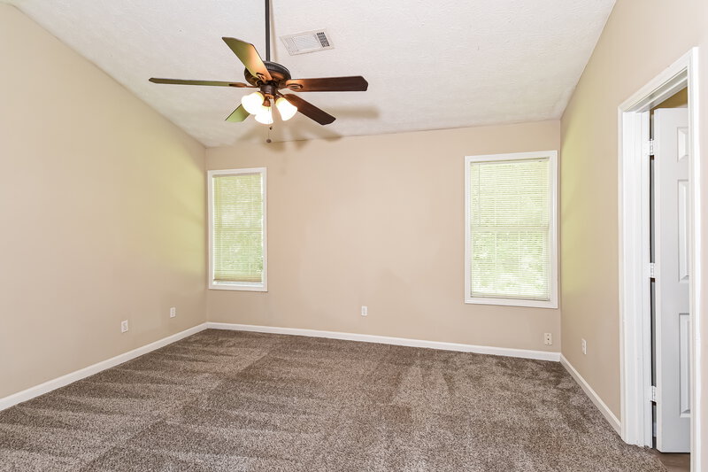 1,695/Mo, 4797 Turning Leaf Dr Gillsville, GA 30543 Main Bedroom View