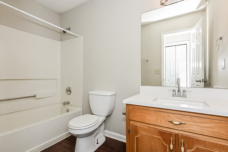 1,690/Mo, 68 Hampton Oaks Dr Hampton, GA 30228 Bathroom View