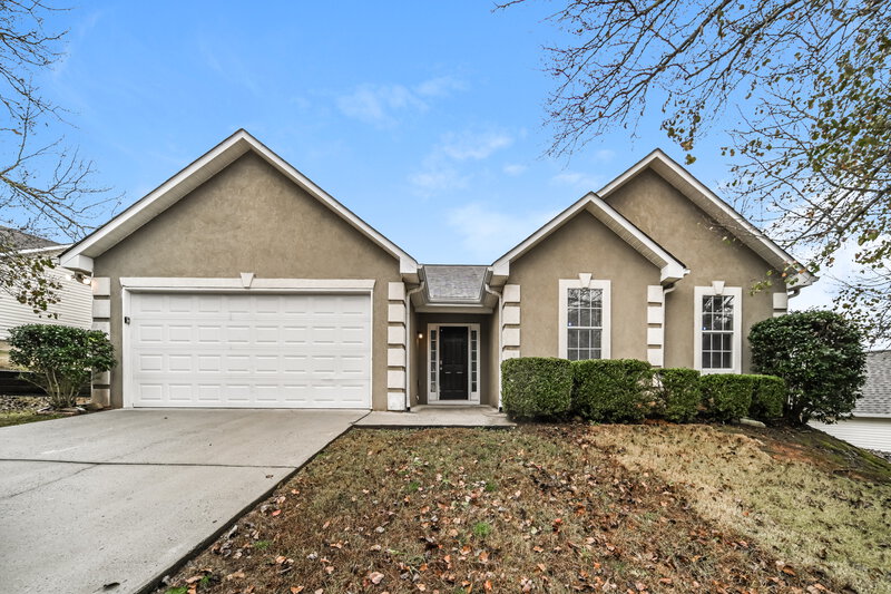 1,700/Mo, 1001 Maple Leaf Rdg Jonesboro, GA 30238 External View