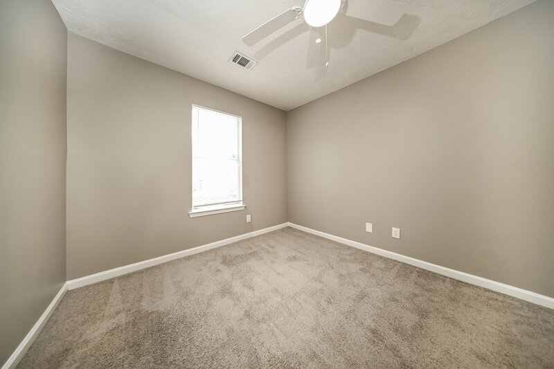 1,700/Mo, 1001 Maple Leaf Rdg Jonesboro, GA 30238 Bedroom View 2