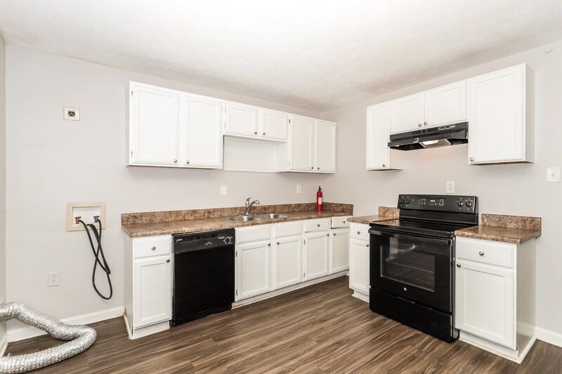 0/Mo, 108 Burkshire Ct Unit A Jonesboro, GA 30236 Kitchen View 3