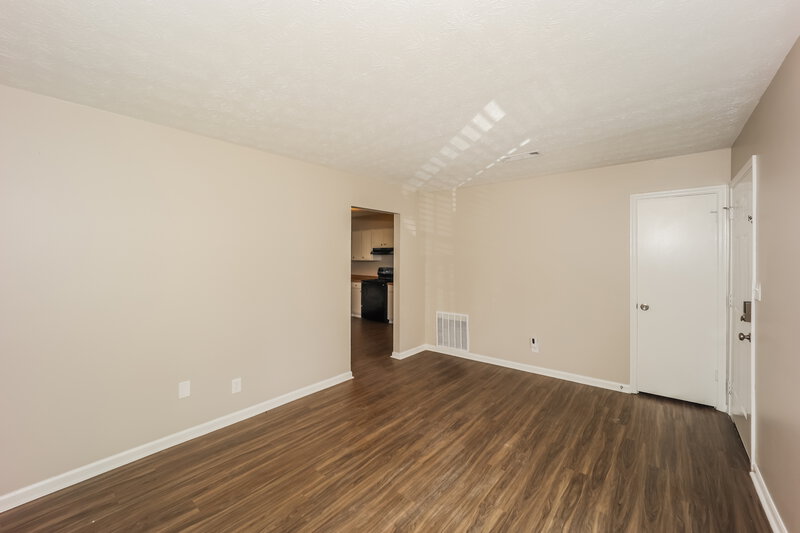 1,600/Mo, 156 Meadowlark Ln Jonesboro, GA 30236 Misc View 3