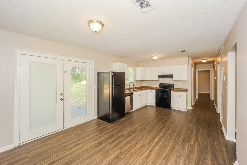 1,600/Mo, 156 Meadowlark Ln Jonesboro, GA 30236 Misc View 4