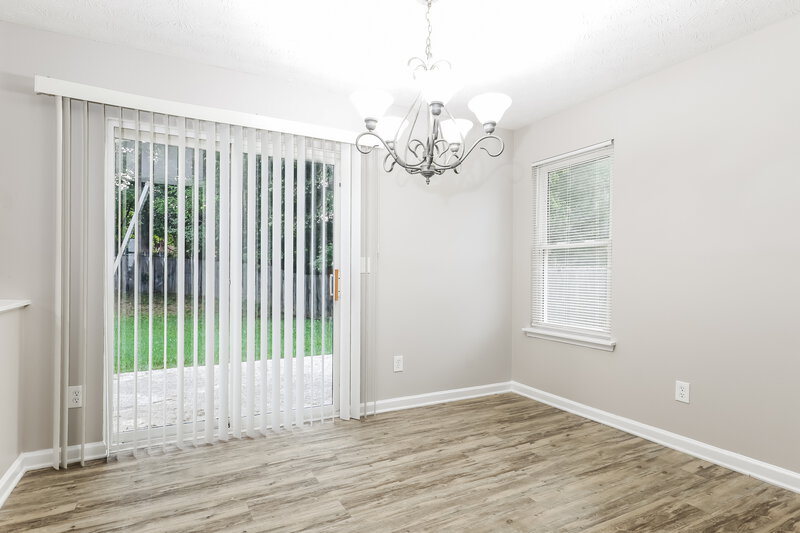 1,875/Mo, 431 Thomas Downs Way Jonesboro, GA 30238 Dining Room View