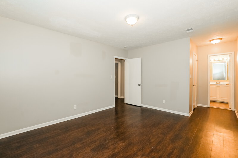 1,625/Mo, 596 Post Oak Road Jonesboro, GA 30238 Main Bedroom View 2