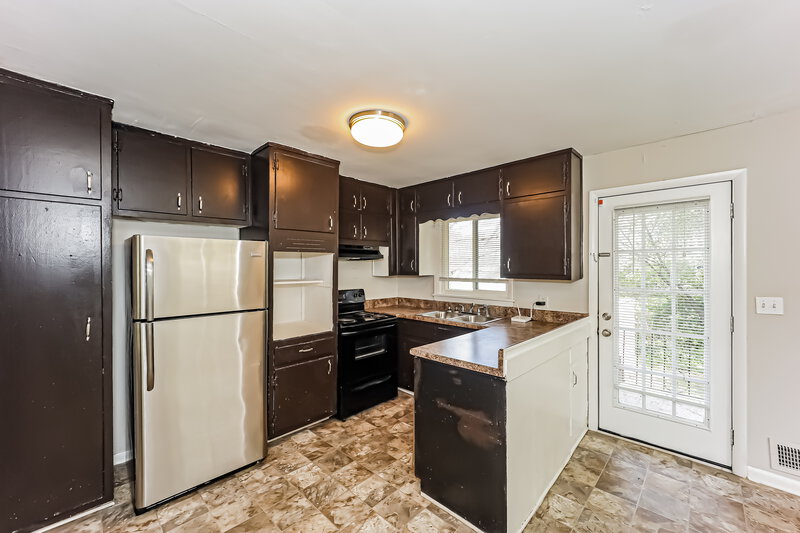 1,765/Mo, 7080 Doncaster Rd Jonesboro, GA 30236 Kitchen View 2