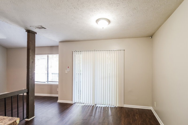 1,360/Mo, 819 Park Villa Way Jonesboro, GA 30238 Dining Room View